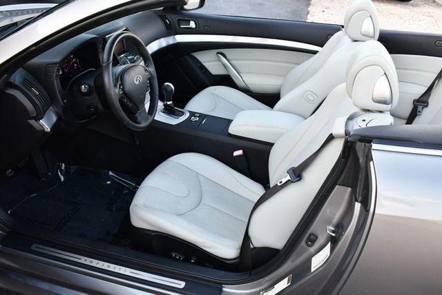 2009 INFINITI G37 Convertible 2 Door Convertible W/Premium Package and Navigation - 22899198 - 13