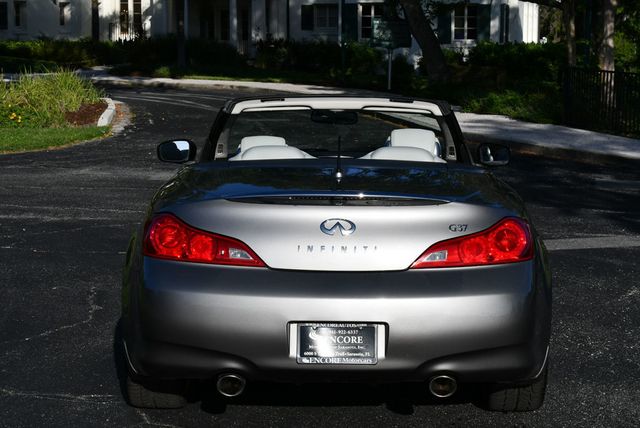 2009 INFINITI G37 Convertible 2 Door Convertible W/Premium Package and Navigation - 22899198 - 4