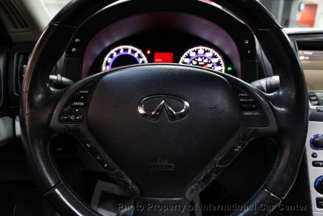 2009 INFINITI G Coupe 37x photo 20