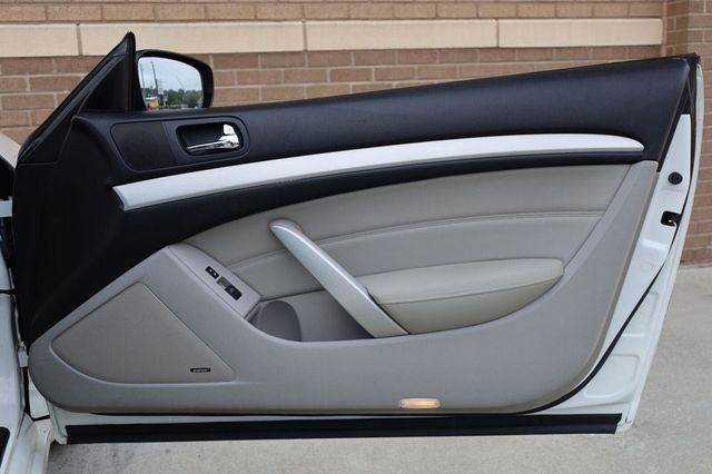 2009 INFINITI G37 Coupe Journey - 23092842 - 18