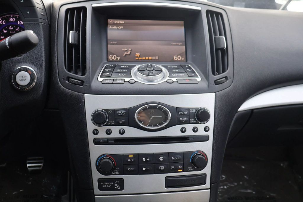 2009 Infiniti G37 Sport photo 20
