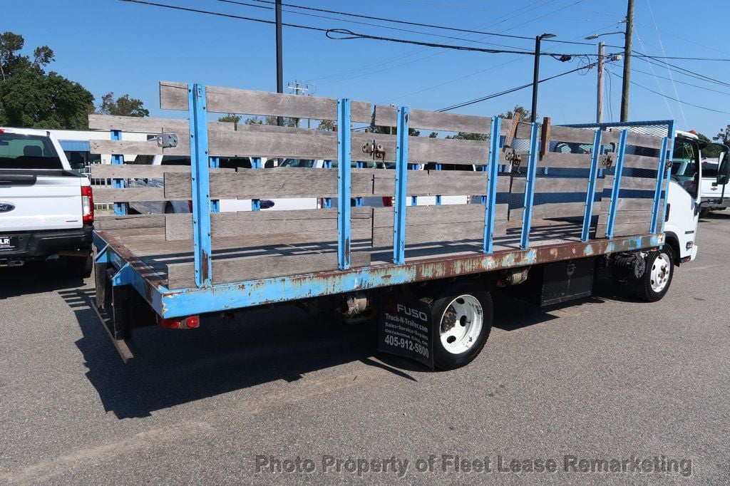 2009 Isuzu NPR NPR 18' Stakebed - 22631764 - 4