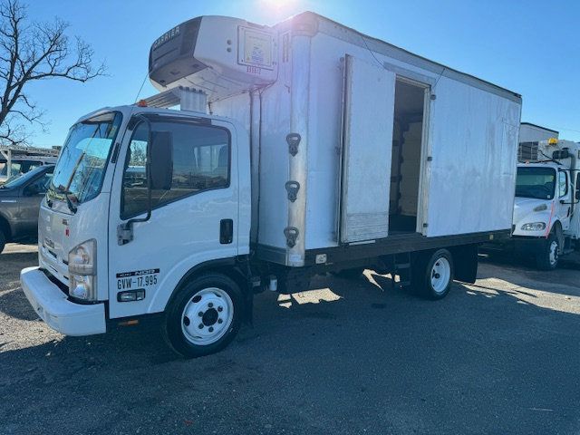 2009 Isuzu NQR 16 FOOT NON CDL REEFER REFRIGERATED BOX TRUCK - 22252487 - 3