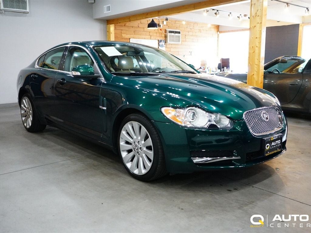 2009 Jaguar XF 4dr Sedan Luxury - 22585212 - 2