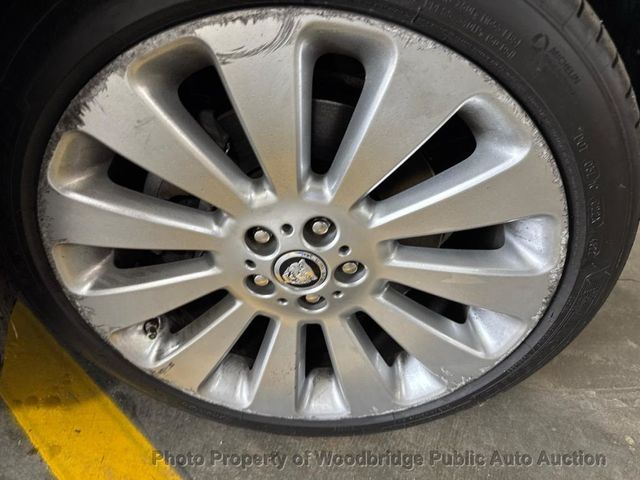 2009 Jaguar XF 4dr Sedan Premium Luxury - 22941978 - 14