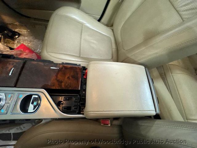 2009 Jaguar XF 4dr Sedan Premium Luxury - 22941978 - 8
