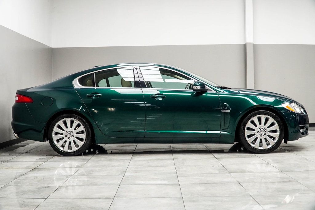2009 Jaguar XF Premium Luxury photo 4