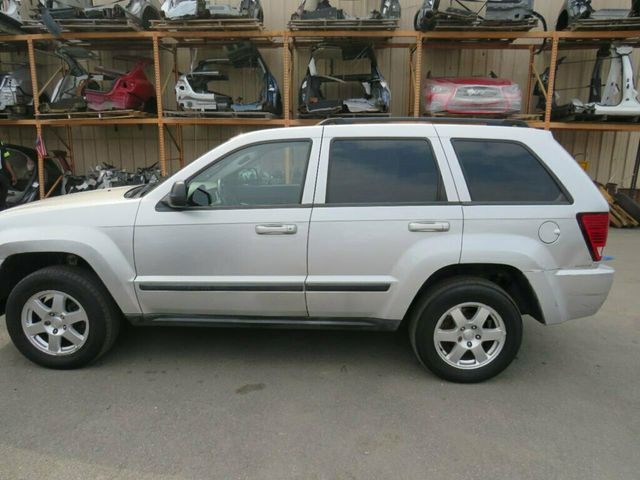 2009 Used Jeep Grand Cherokee 4WD Laredo ( Clear title) at Saw Mill ...