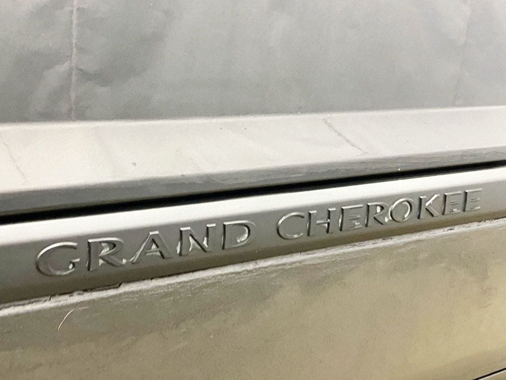 2009 Jeep Grand Cherokee Laredo - 22981608 - 2