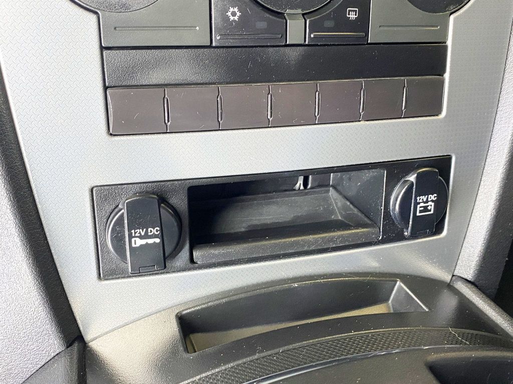 2009 Jeep Grand Cherokee Laredo - 22981608 - 33