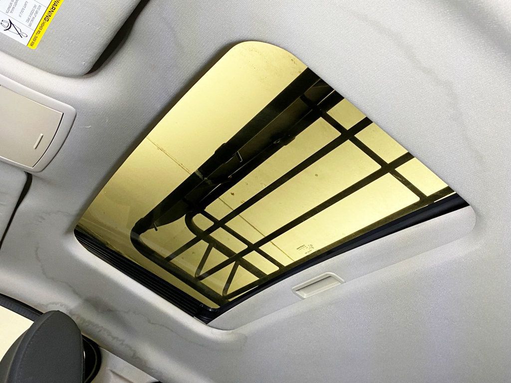 2009 Jeep Grand Cherokee Laredo - 22981608 - 38