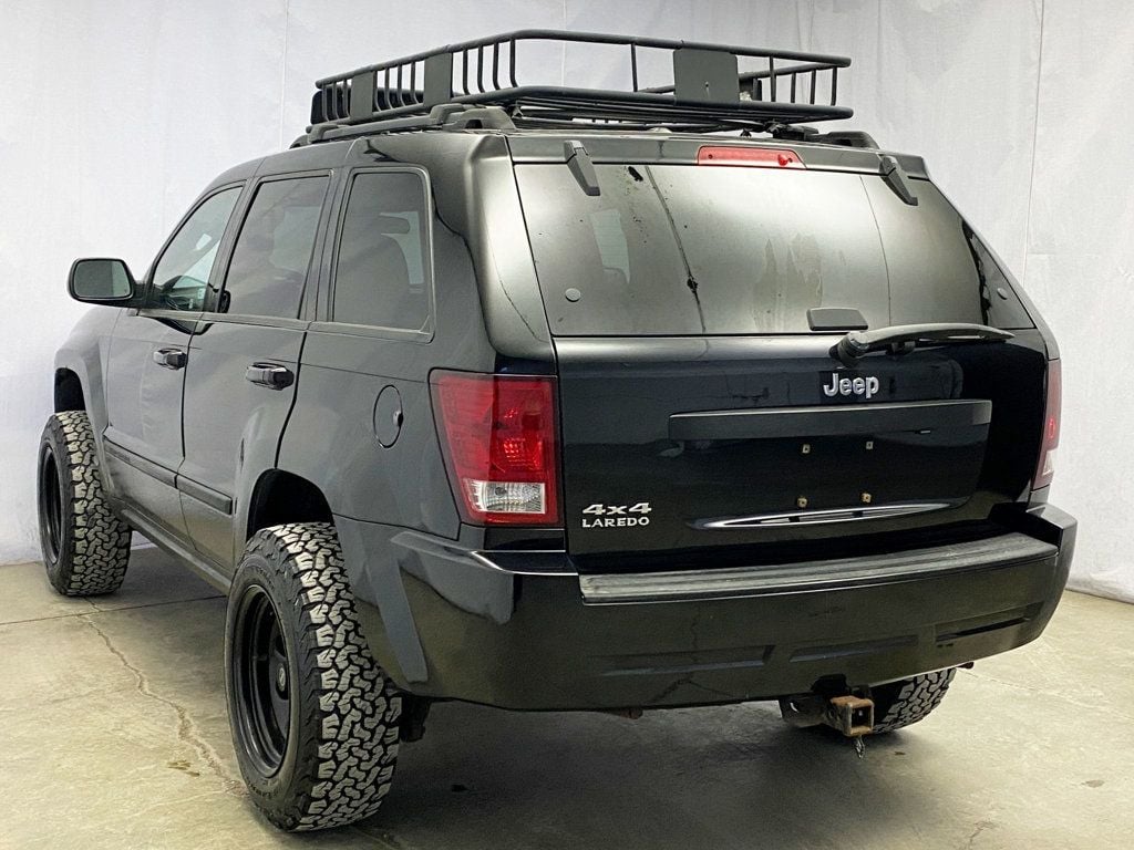 2009 Jeep Grand Cherokee Laredo - 22981608 - 3