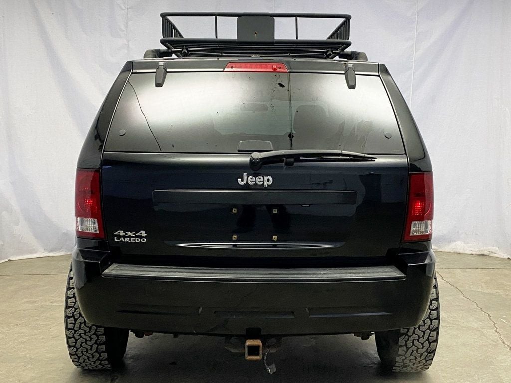 2009 Jeep Grand Cherokee Laredo - 22981608 - 4