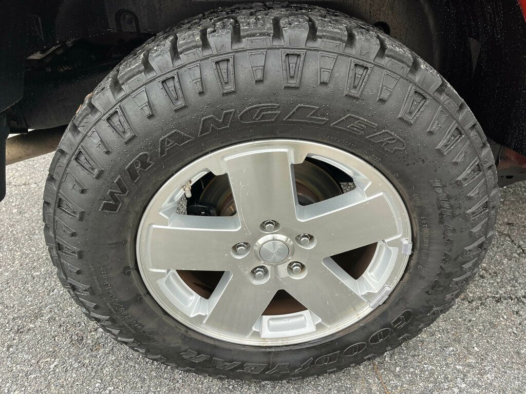 2009 Jeep Wrangler 2-Door Sahara 4x4 Auto Convertible Garage Kept RUST FREE JK - 23000101 - 16