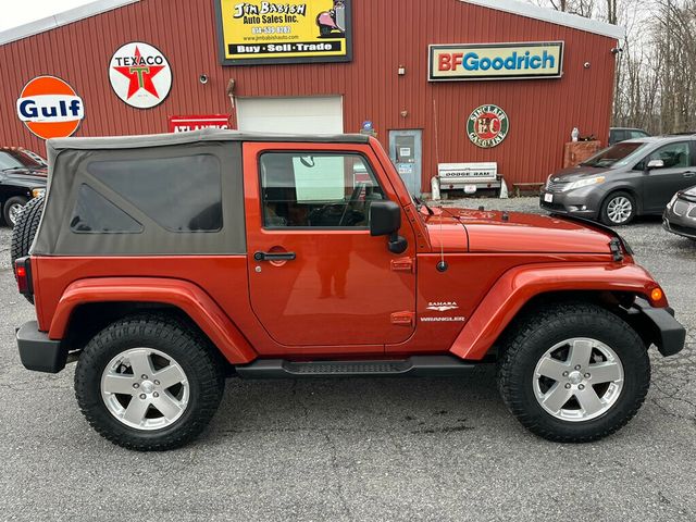 2009 Jeep Wrangler 2-Door Sahara 4x4 Auto Convertible Garage Kept RUST FREE JK - 23000101 - 1