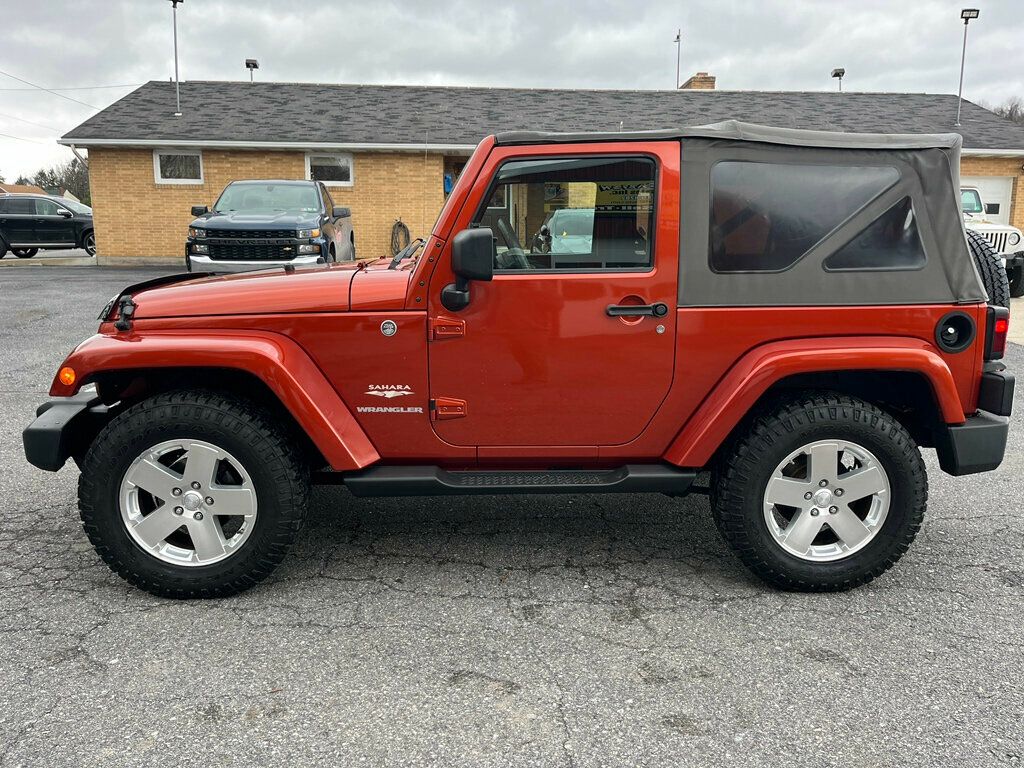 2009 Jeep Wrangler 2-Door Sahara 4x4 Auto Convertible Garage Kept RUST FREE JK - 23000101 - 5