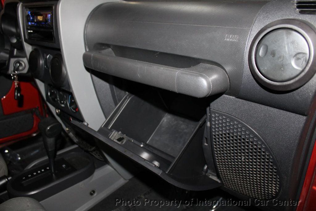 2009 Jeep Wrangler 4WD 2dr X - 22927838 - 36