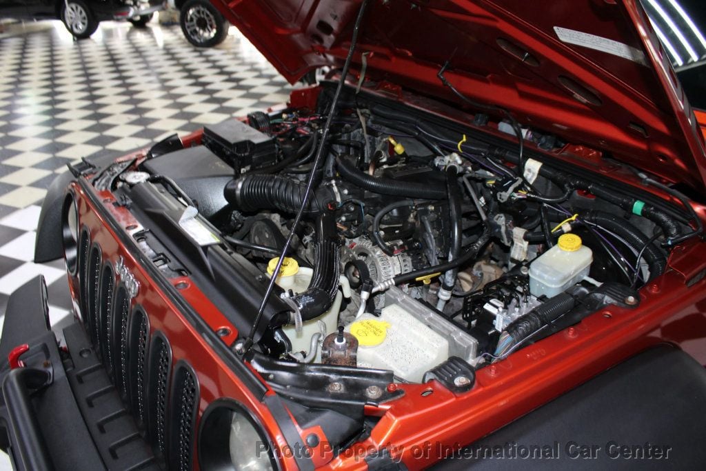 2009 Jeep Wrangler 4WD 2dr X - 22927838 - 39