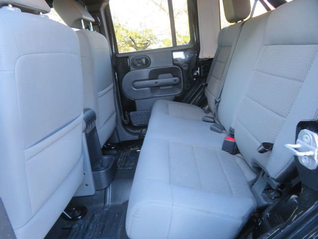 2009 Jeep Wrangler Unlimited 1OWNER LOW MILES 6SPEED MANUAL TRANNY HARDTOP 4X4 EXTRA CLEAN  - 22981284 - 20