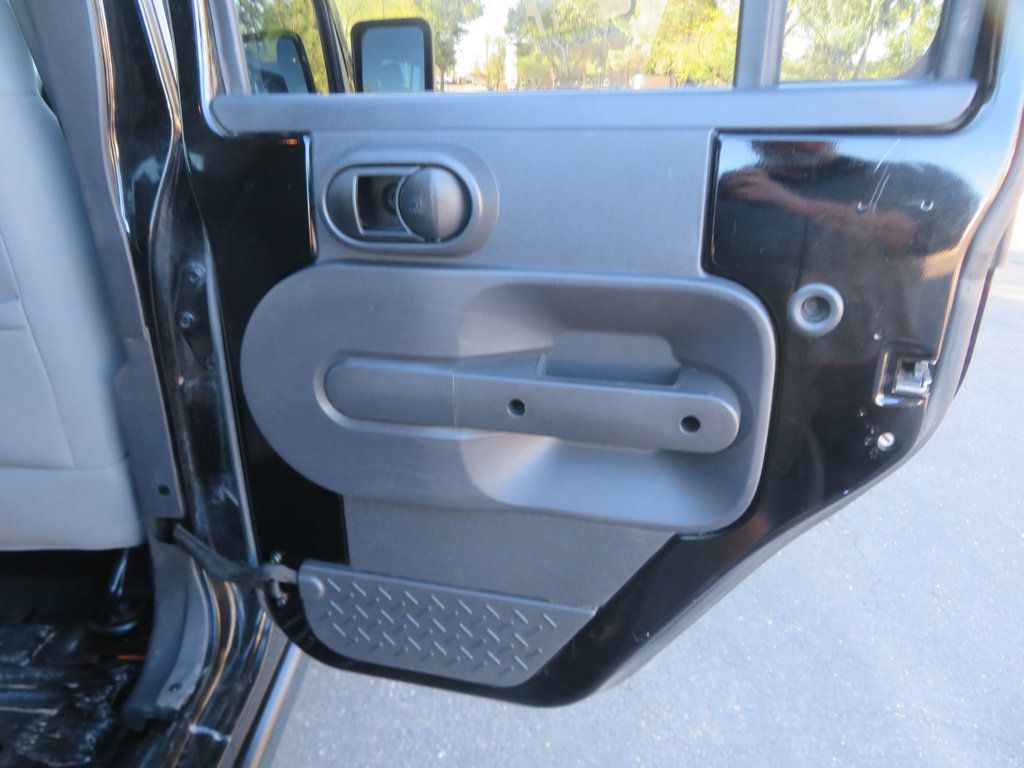 2009 Jeep Wrangler Unlimited 1OWNER LOW MILES 6SPEED MANUAL TRANNY HARDTOP 4X4 EXTRA CLEAN  - 22981284 - 24