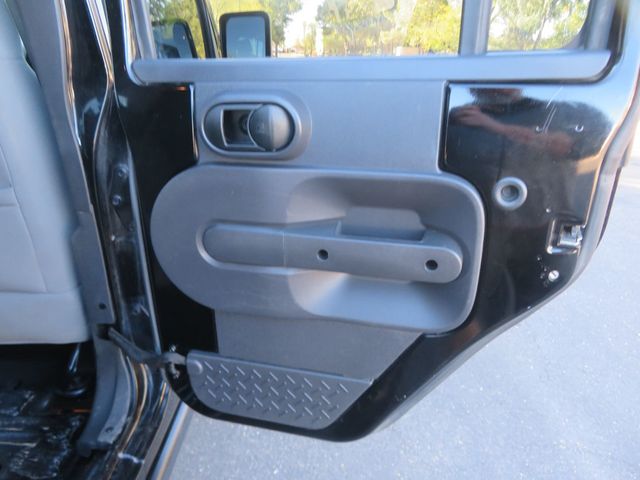 2009 Jeep Wrangler Unlimited 1OWNER LOW MILES 6SPEED MANUAL TRANNY HARDTOP 4X4 EXTRA CLEAN  - 22981284 - 24