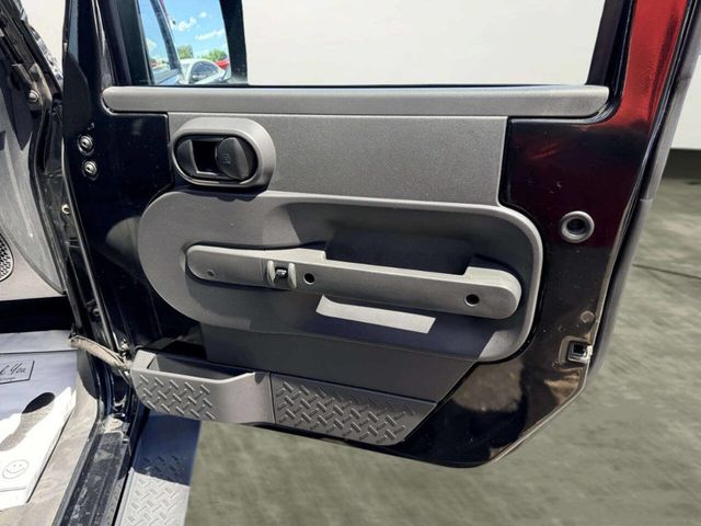 2009 Jeep Wrangler Unlimited 4WD 4dr X - 23040544 - 24