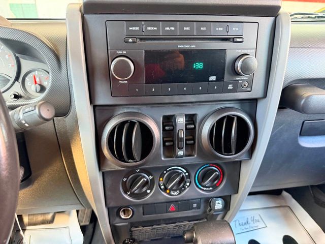 2009 Jeep Wrangler Unlimited 4WD 4dr X - 23040544 - 29