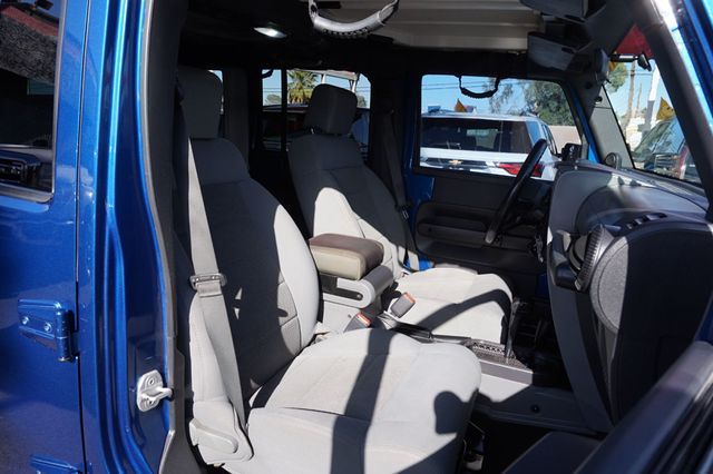 2009 Jeep Wrangler Unlimited RUBICON, 4X4, AFTERMARKET FRONT & REAR BUMPERS, NEW TIRES - 23015097 - 23