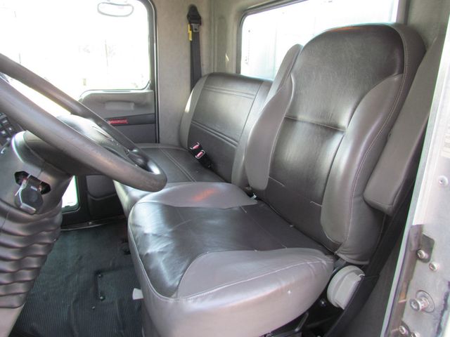2009 Kenworth T370 Fuel - Lube Service Truck - 19960074 - 18