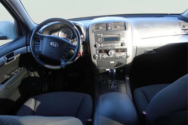 2009 Kia Borrego 2WD 4dr V6 LX - 22971114 - 8