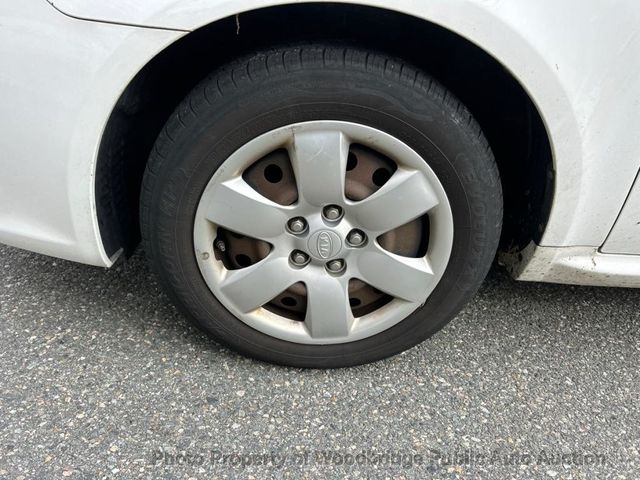 2009 Kia Optima 4dr Sedan I4 Automatic LX - 22935944 - 11
