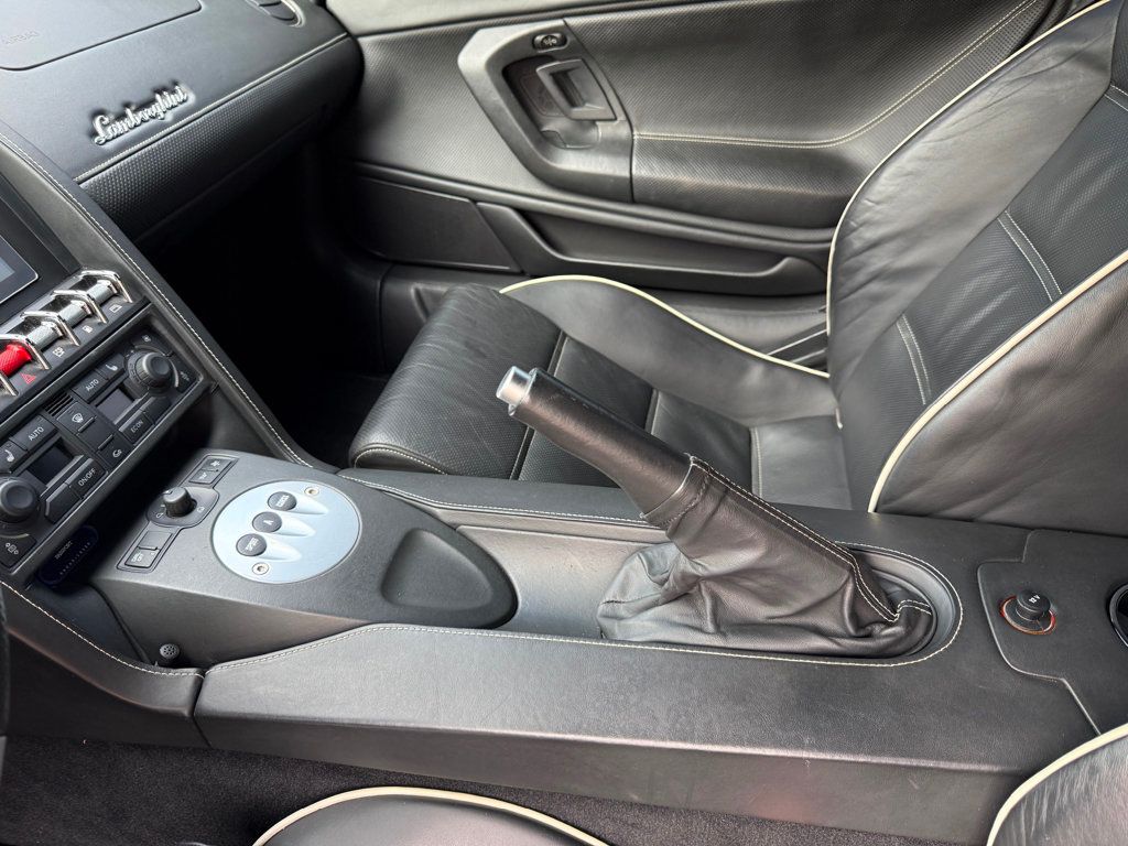 2009 Lamborghini Gallardo LP560-4 photo 33