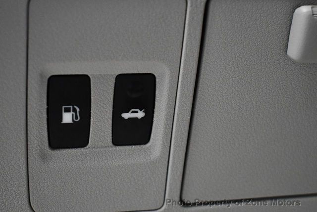 2009 Lexus ES 350 4dr Sedan - 22278371 - 29