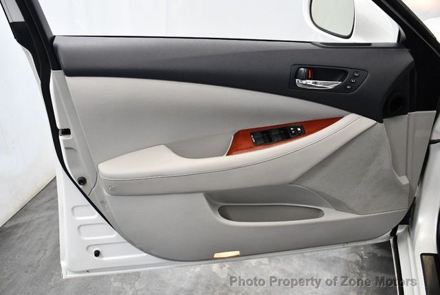 2009 Lexus ES 350 4dr Sedan - 22278371 - 41