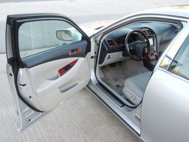 2009 Lexus ES 350 4dr Sedan - 22765024 - 15