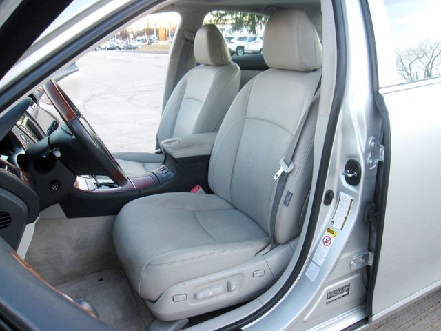 2009 Lexus ES 350 4dr Sedan - 22765024 - 17