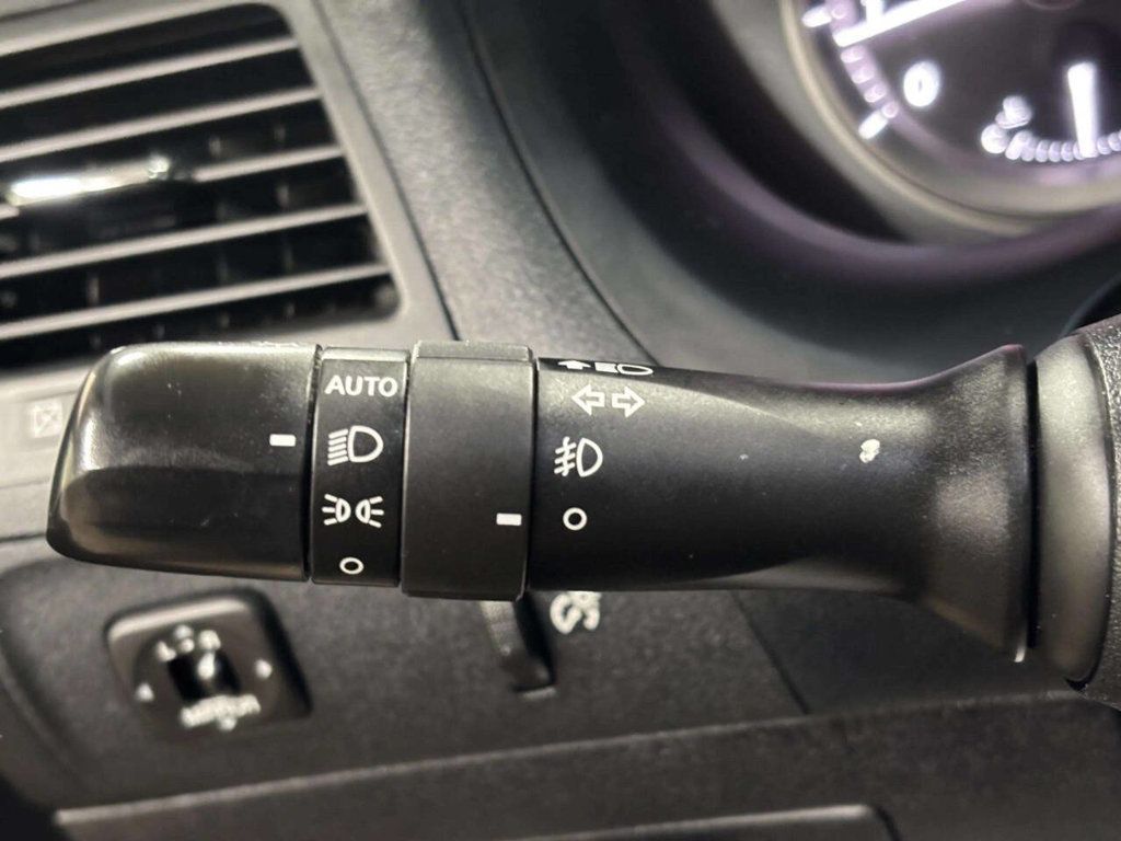 2009 Lexus ES 350 4dr Sedan - 23035090 - 31