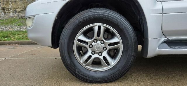 2009 Lexus GX Super Clean Southern V8 4x4 3rd Row 615-300-6004 - 22967984 - 39