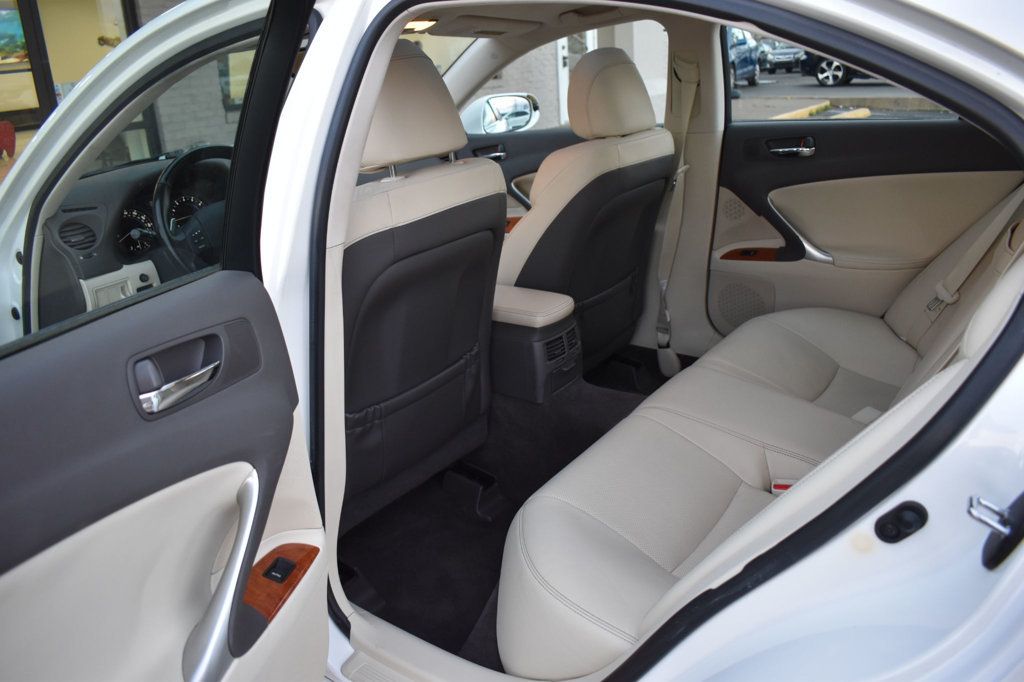 2009 Lexus IS 250 4dr Sport Sedan Automatic AWD - 22999747 - 55