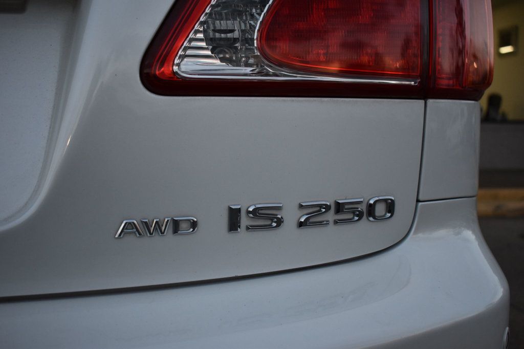 2009 Lexus IS 250 4dr Sport Sedan Automatic AWD - 22999747 - 70