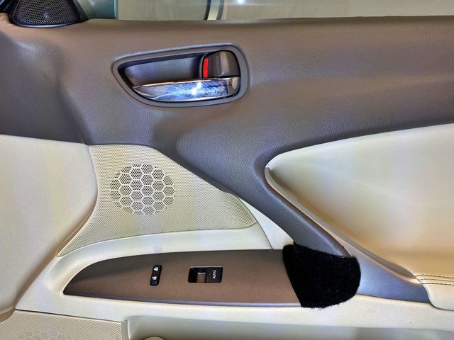 2009 Lexus IS 250 4dr Sport Sedan Automatic RWD - 23024416 - 39