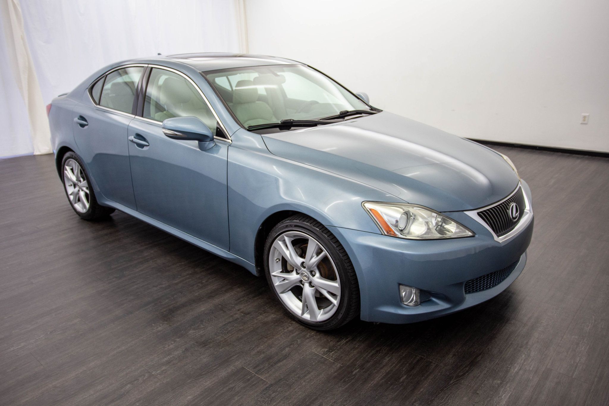 2009 Lexus IS 250 photo 3