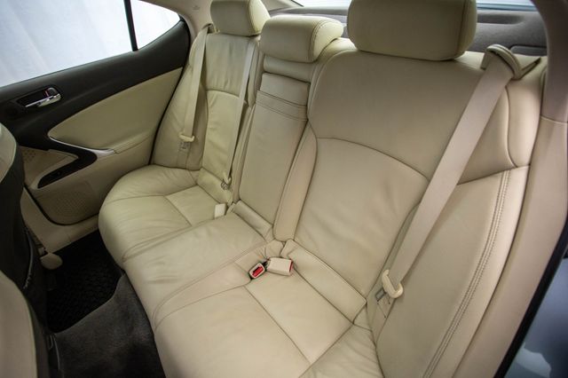 2009 Lexus IS 250 Base Trim - 22920650 - 24