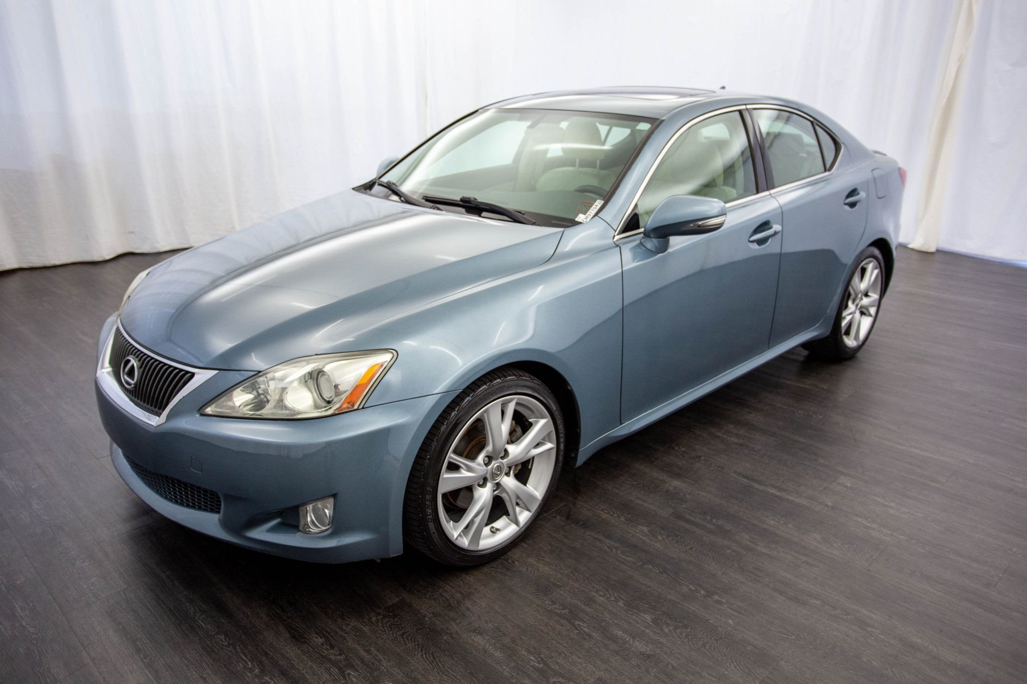 2009 Lexus IS 250 photo 4