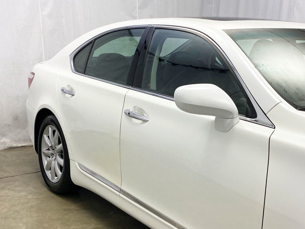 2009 Lexus LS 460 4dr Sedan AWD - 22945044 - 8