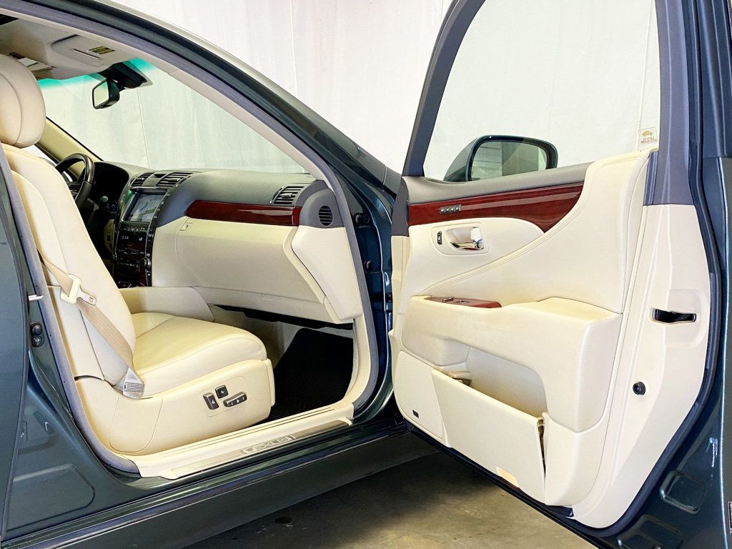 2009 Lexus LS 460 AWD photo 33