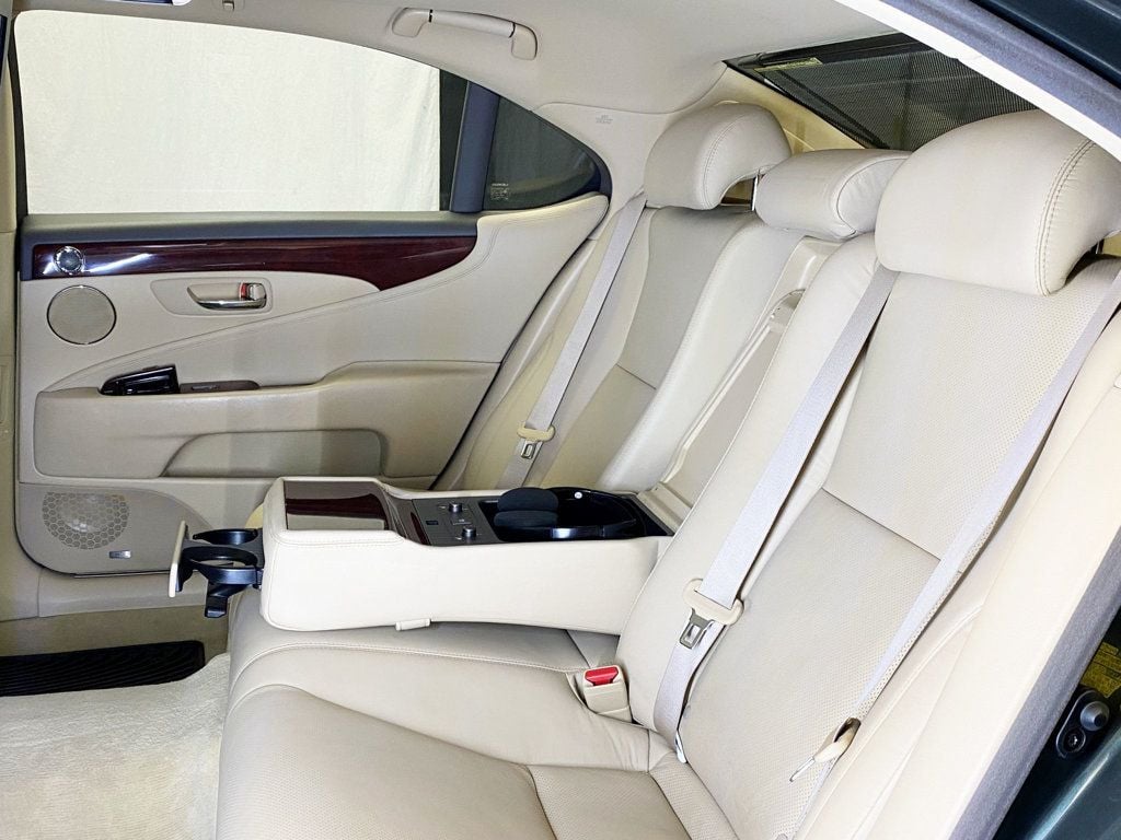 2009 Lexus LS 460 AWD photo 44