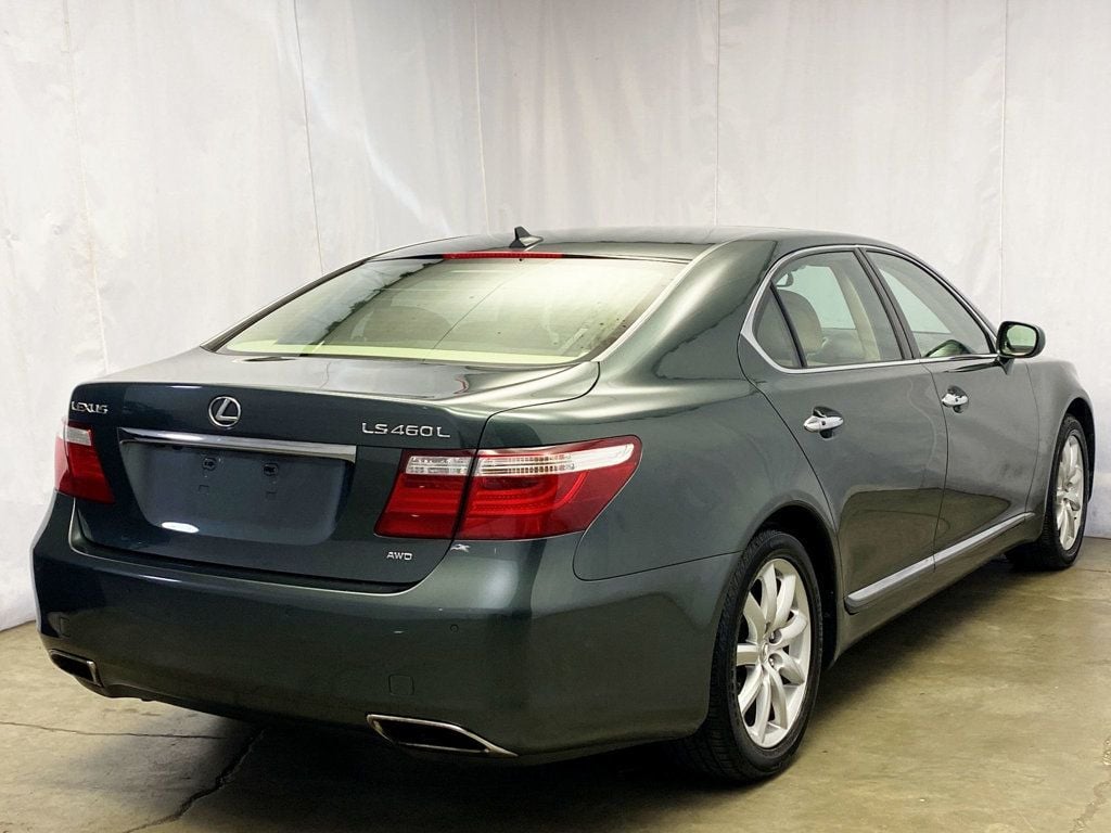 2009 Lexus LS 460 AWD photo 2