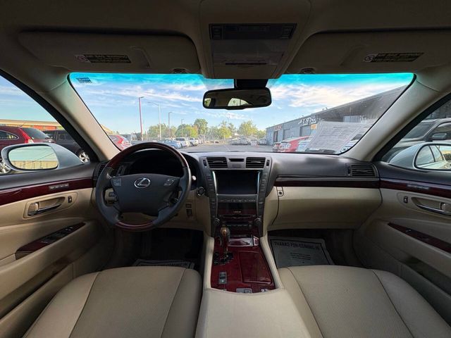 2009 Lexus LS 460 4dr Sedan RWD - 23005224 - 11