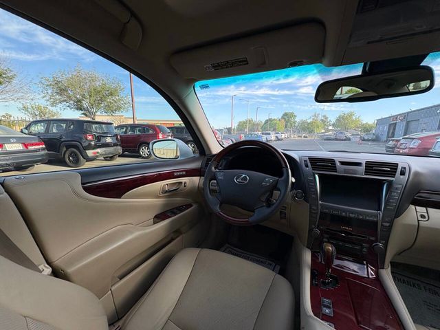 2009 Lexus LS 460 4dr Sedan RWD - 23005224 - 13